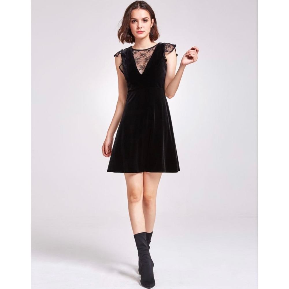 Zara Velvet Lace Black Mini Dress Cocktail Whimsigoth LBD Date Night Size Large‎